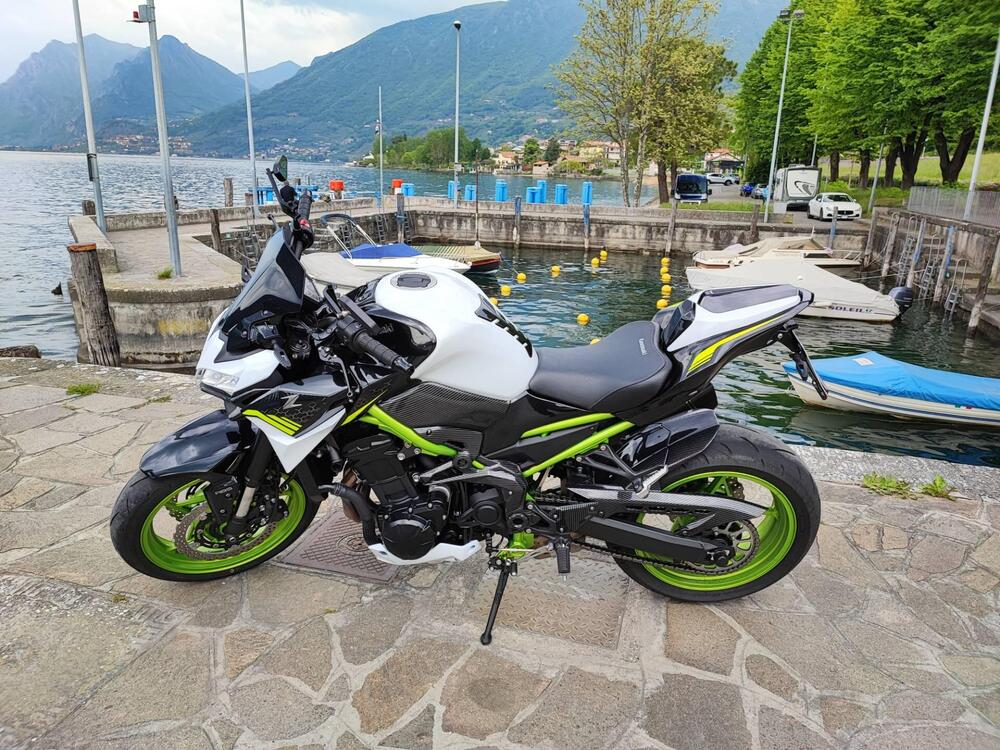 Kawasaki Z 900 (2021 - 24) (2)