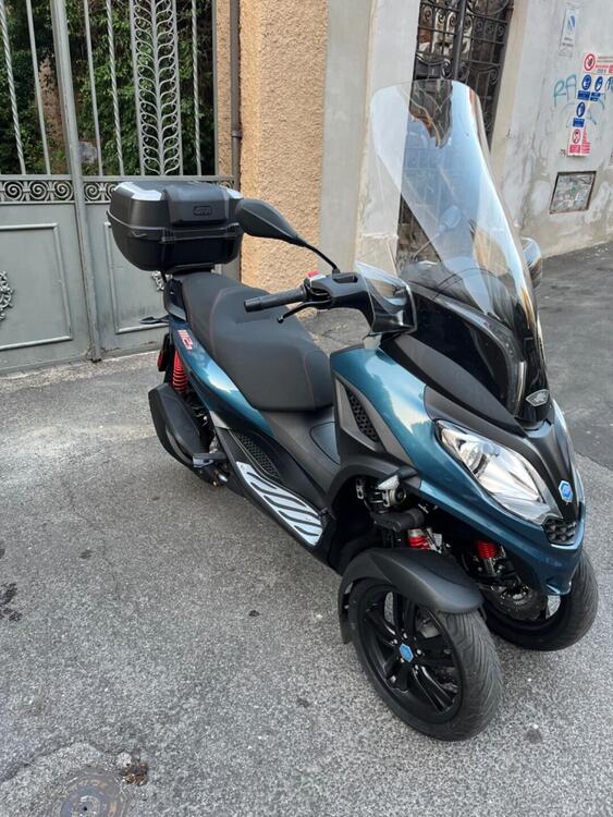 Piaggio MP3 300 ABS Hpe (2021 - 24) (2)