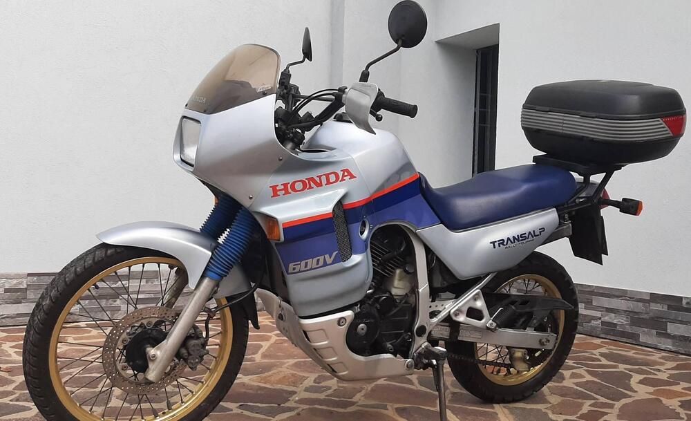 Honda Transalp XL 600V (1987 - 90) (2)