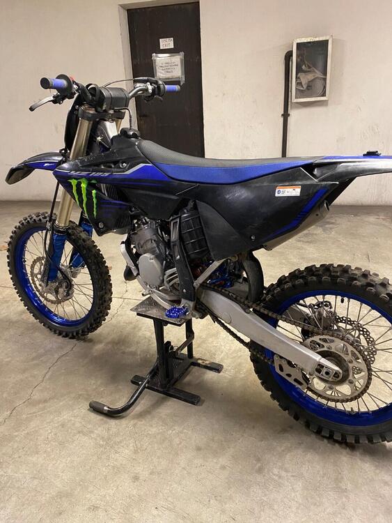 Yamaha YZ 125 Monster Energy (2023) (2)