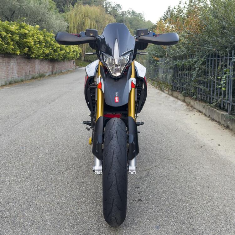 Aprilia Dorsoduro 900 (2017 - 20) (4)