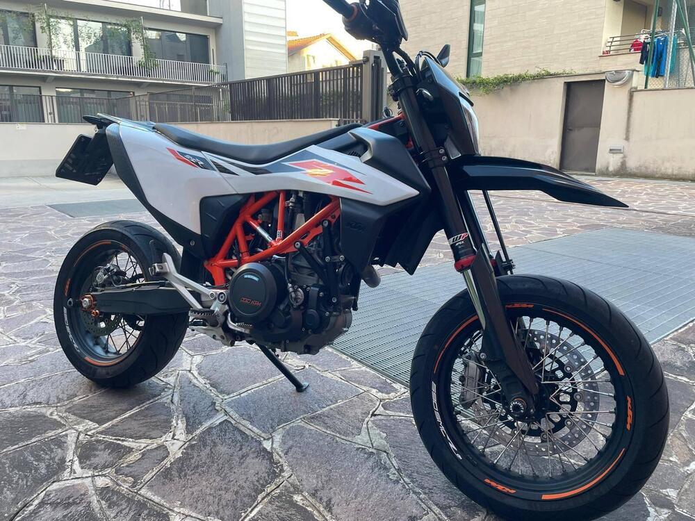 KTM 690 SMC R (2019 - 20) (2)