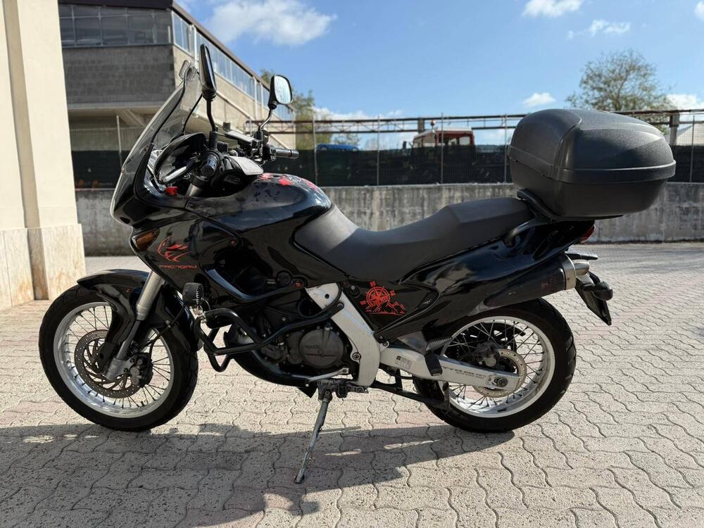 Aprilia Pegaso 650 (1997 - 00)