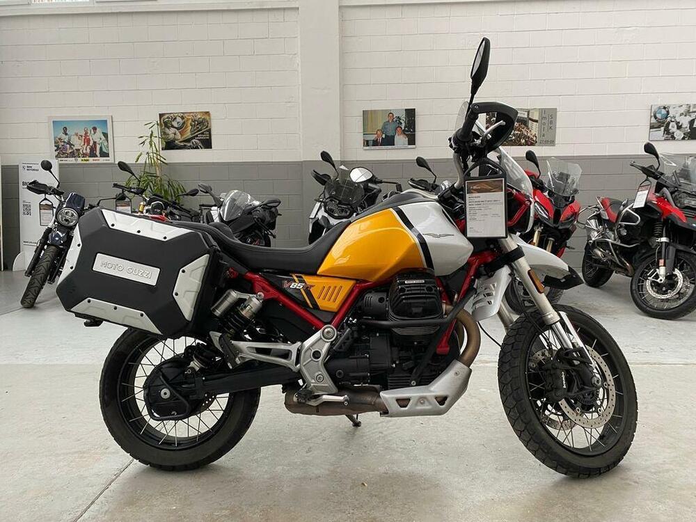 Moto Guzzi V85 TT (2021 - 23)