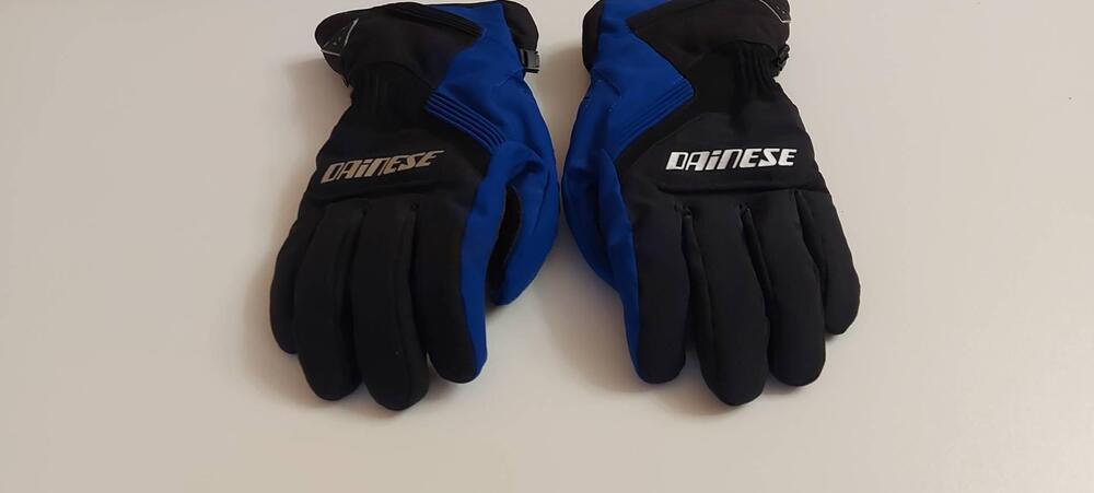 Guanti Dainese per pioggia