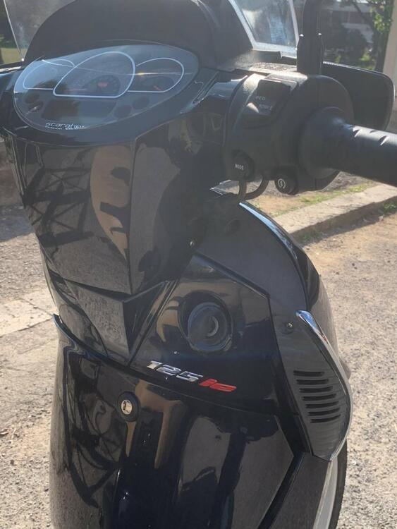 Aprilia Scarabeo 125 i.e. (2011 - 16) (3)