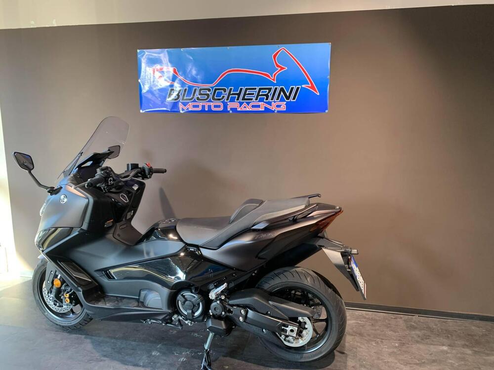 Yamaha T-Max 560 Tech Max (2022 - 24) (2)