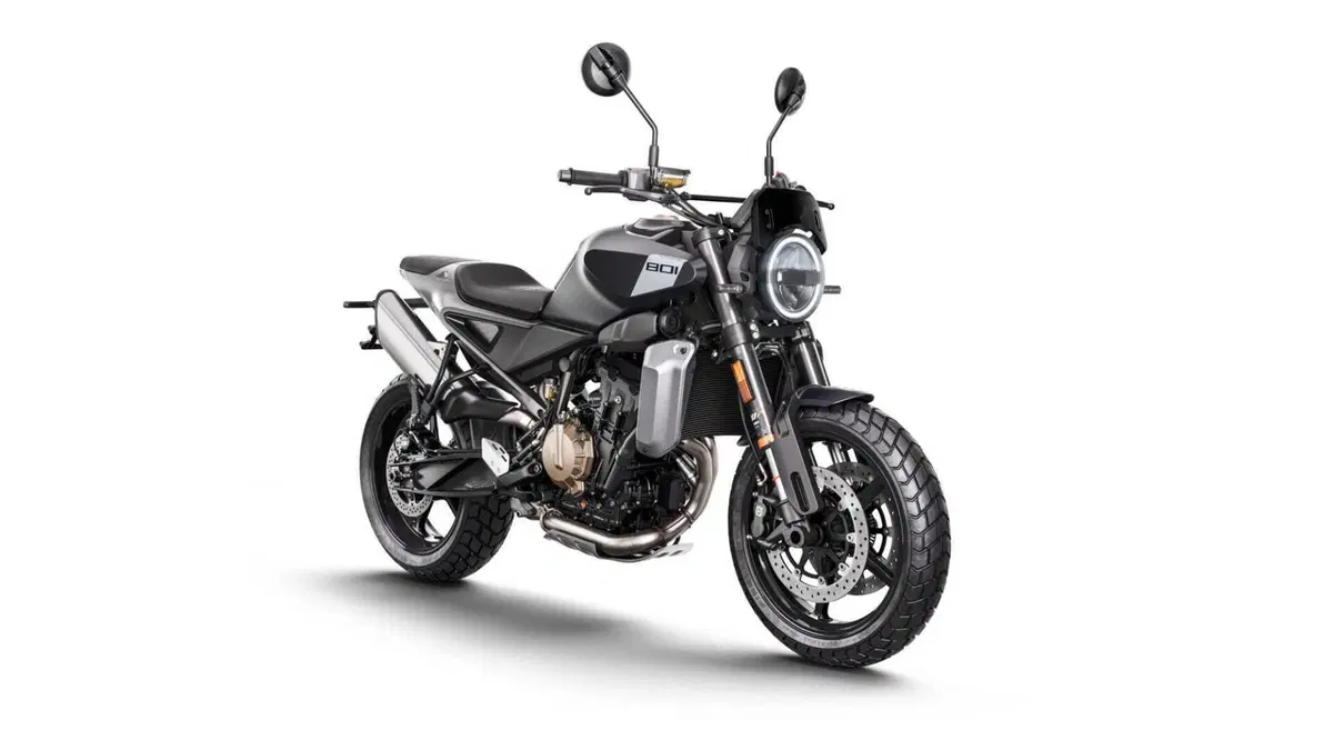 Husqvarna Svartpilen 801 Svartpilen 801 L (2025 - 26)