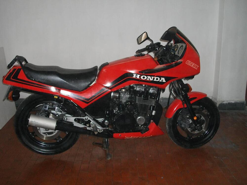 Honda CBX750