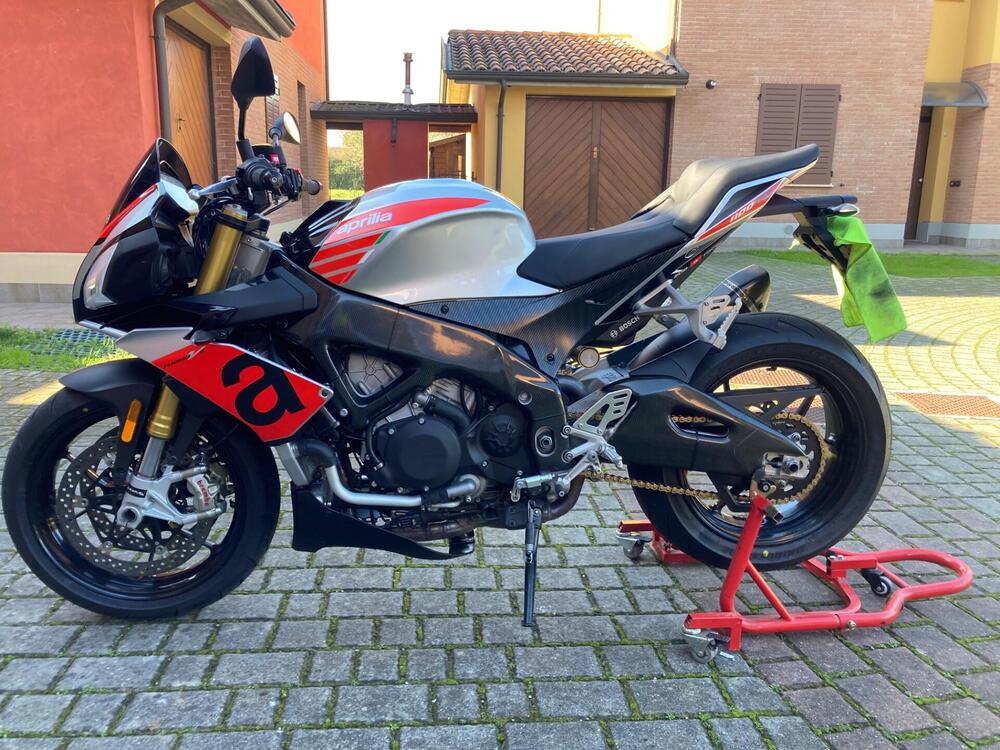 Aprilia Tuono 1100 V4 RR (2017 - 18) (3)