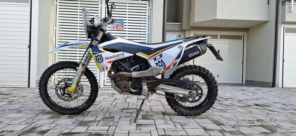 Husqvarna 701 Enduro (2020)