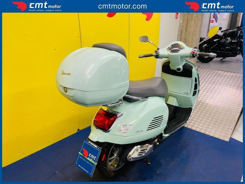 Vespa GTS 300 Super Hpe (2021 - 22) (4)