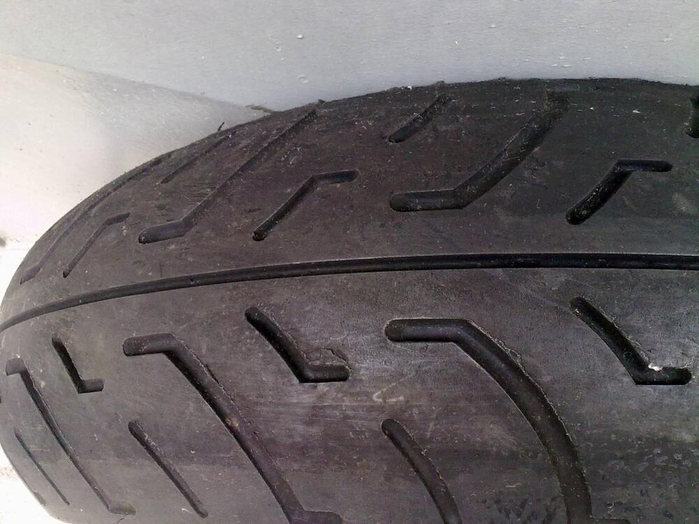 gomma DUNLOP SPORTMAX RADIAL 170 60 ZR 18 (2)