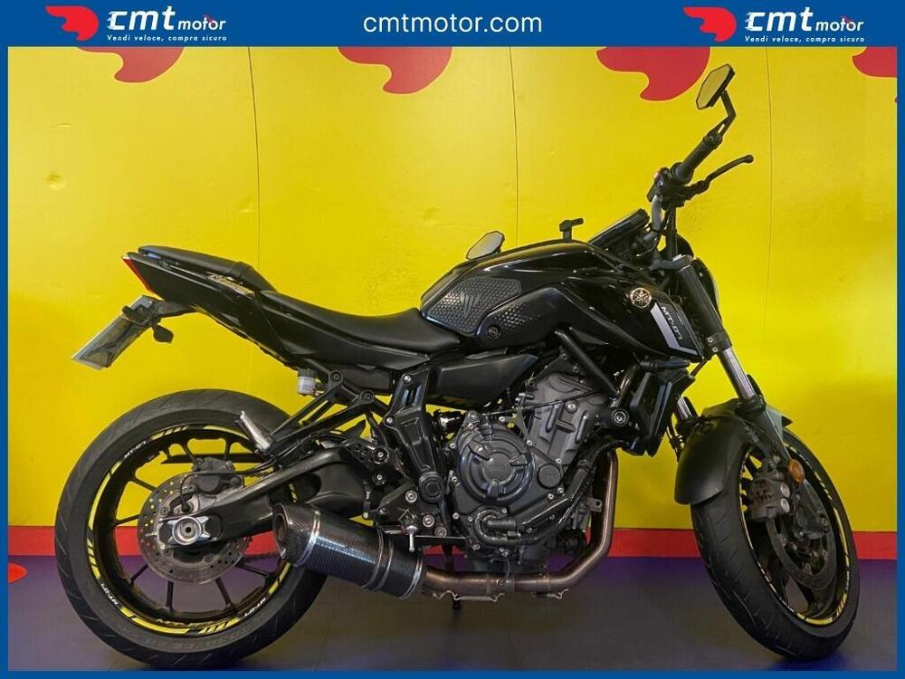 Yamaha MT-07 Pure (2023 - 24)