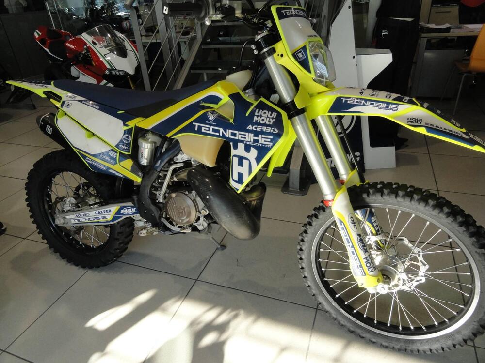 Husqvarna TE 150i (2020) (2)