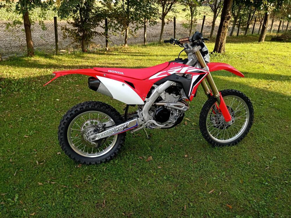 Honda CRF 250 R Enduro (2018) (2)