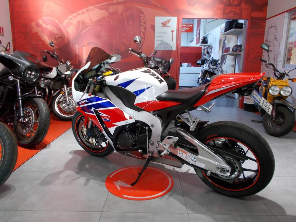 Honda CBR 1000 RR Fireblade (2012 - 16) (5)