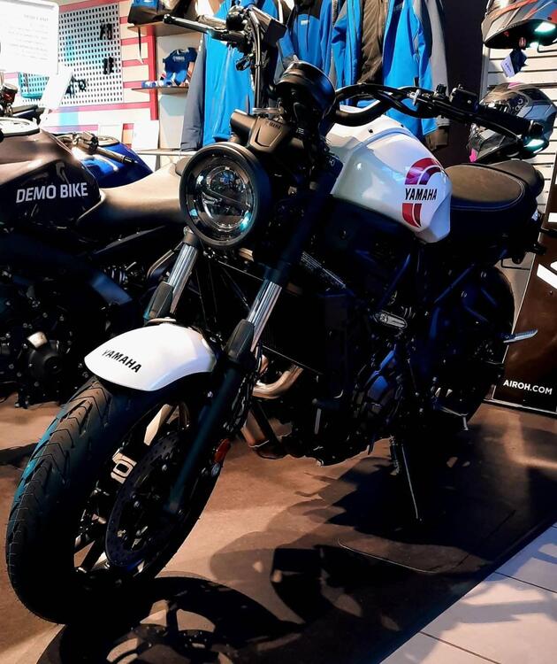 Yamaha XSR 700 (2022 - 24) (2)