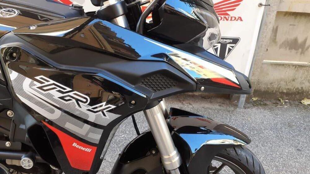 Benelli TRK 251 (2022 - 24) (4)