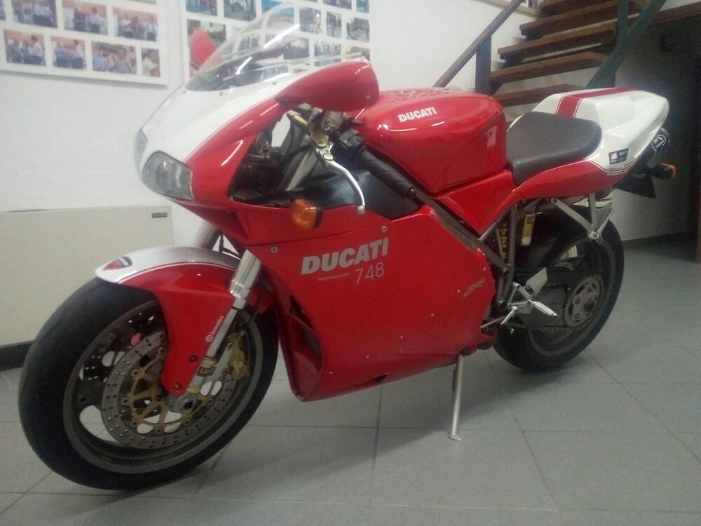 Ducati 748 Biposto (1998 - 03) (4)