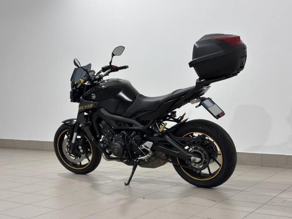 Yamaha MT-09 (2017 - 20) (4)