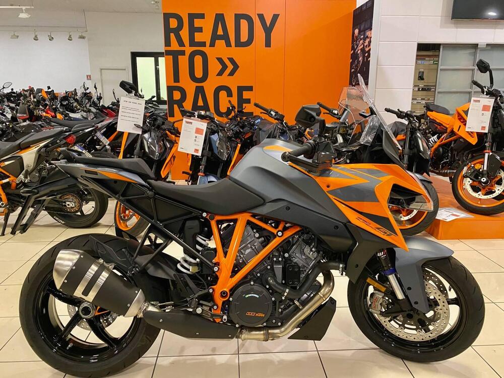 KTM 1290 Super Duke GT (2022 - 24)