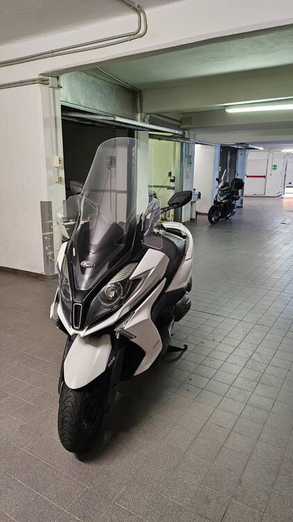 Kymco Downtown 350i ABS (2015 - 17) (2)