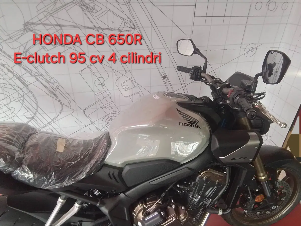 Honda CB 650 R E-Clutch (2024 - 26) (12)