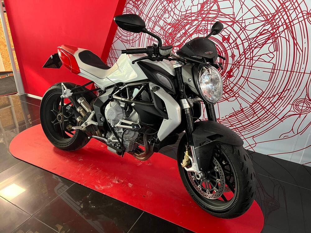 MV Agusta Brutale 800 (2012 - 15) (4)