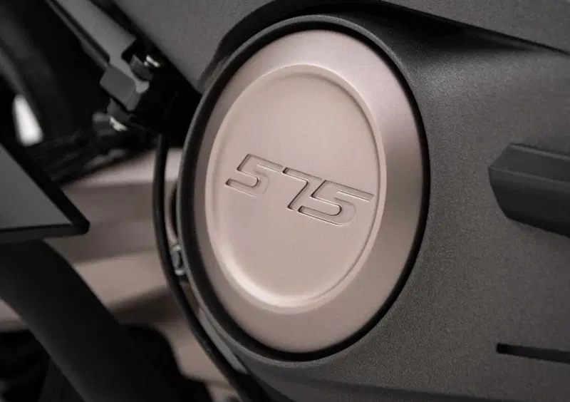 Kymco AK 575 AK 575 Premium (2025 - 26) (6)