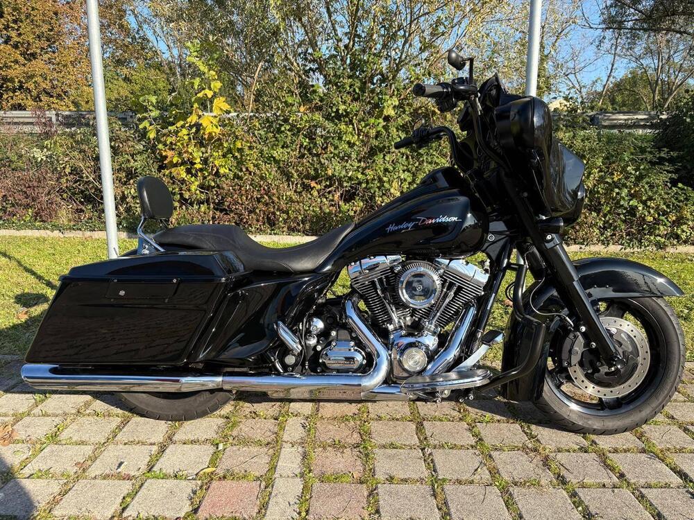 Harley-Davidson 1584 Street Glide (2008 - 10) - FLHX