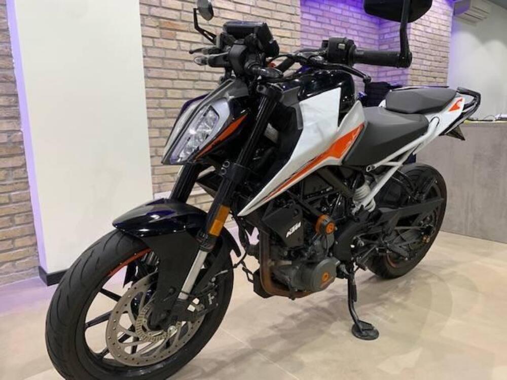 KTM 390 Duke (2021 - 23) (3)