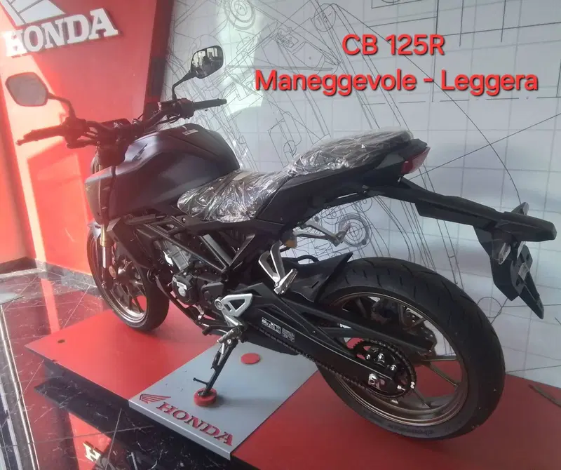Honda CB 125 R (2024 - 26) (3)