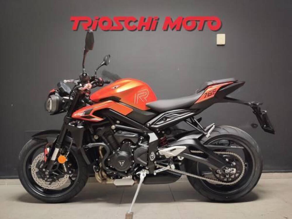 Triumph Street Triple 765 R (2023 - 24) (2)