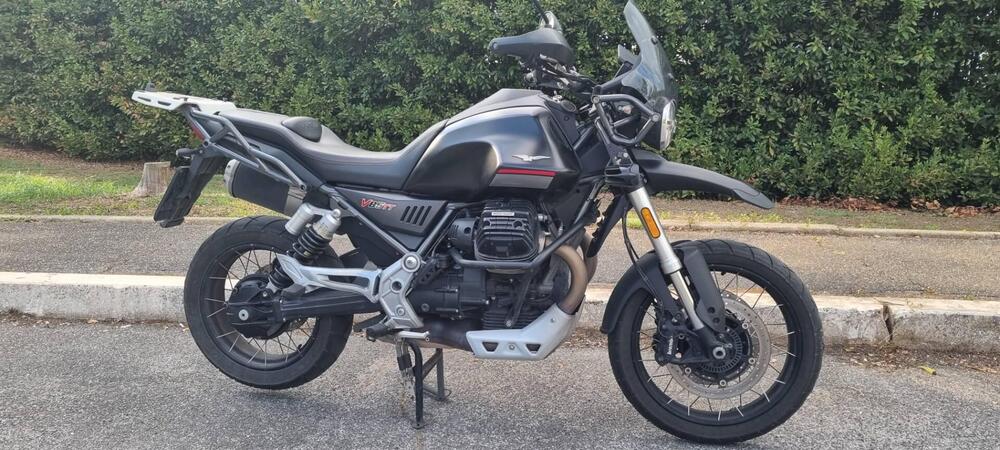 Moto Guzzi V85 TT (2021 - 23) (3)