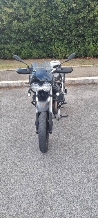 Moto Guzzi V85 TT (2021 - 23) (5)