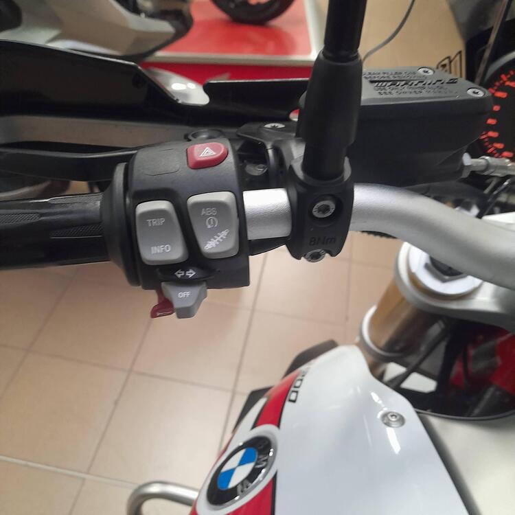 Bmw R 1200 R (2015 - 16) (3)