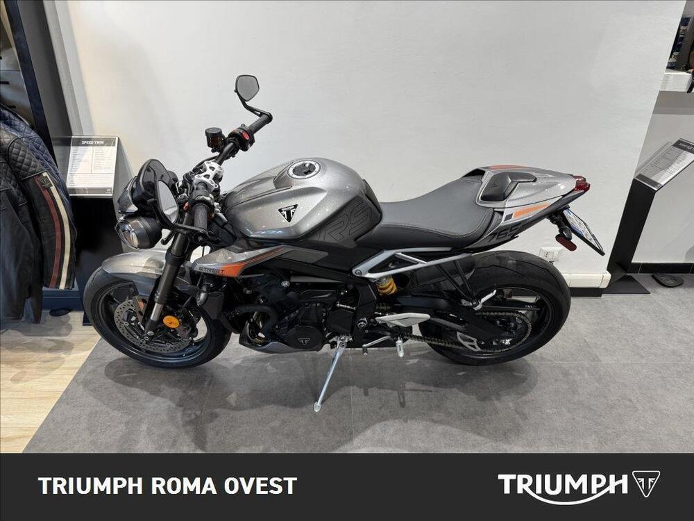 Triumph Street Triple 765 RS (2023 - 24) (2)