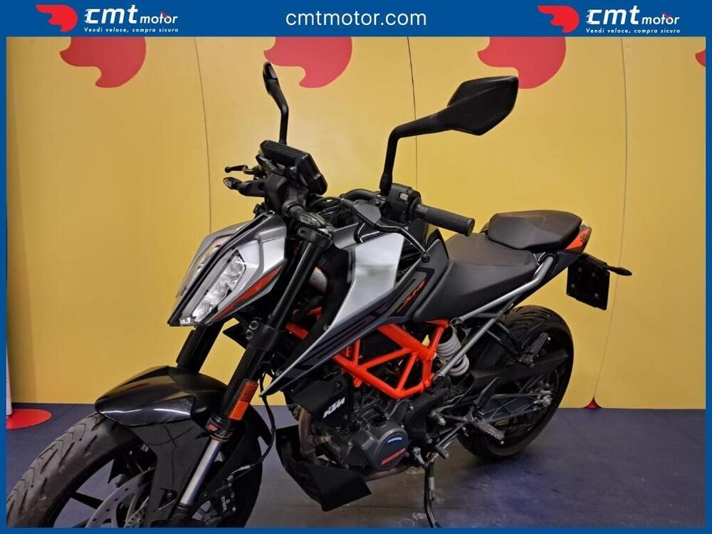 KTM 125 Duke (2021 - 23) (2)