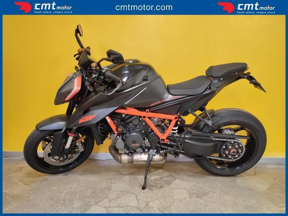 KTM 1290 Super Duke R (2020)