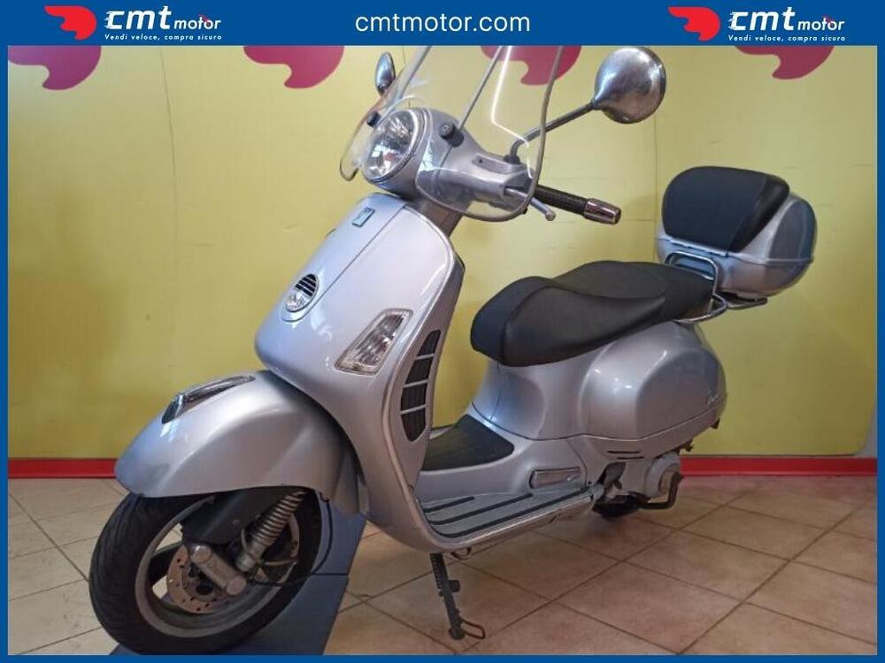 Vespa GTS 250 i.e. (2)