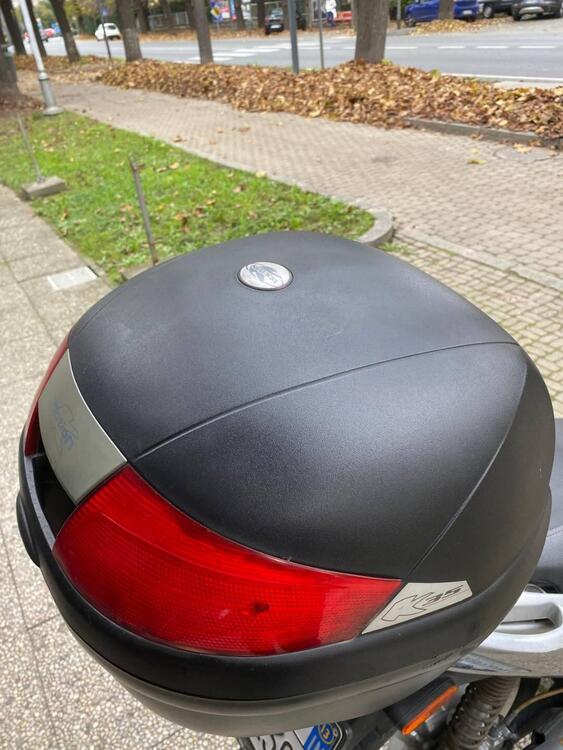 Kymco Agility 200i R16 (2008 - 16) (2)