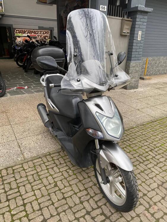 Kymco Agility 200i R16 (2008 - 16) (3)