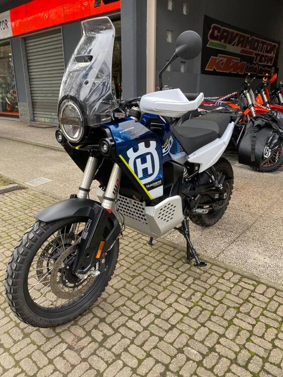 Husqvarna Norden 901 Expedition (2023 - 24) (4)