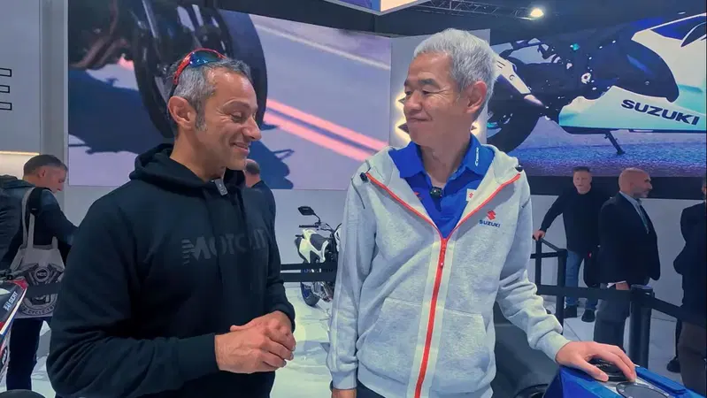 EICMA 2024 - Shinici Sahara: "se dovessi scegliere manterrei il quattro cilindri in linea" [VIDEO]