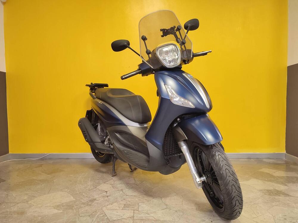 Piaggio Beverly 300 S i.e. ABS-ASR (2016 - 20) (2)