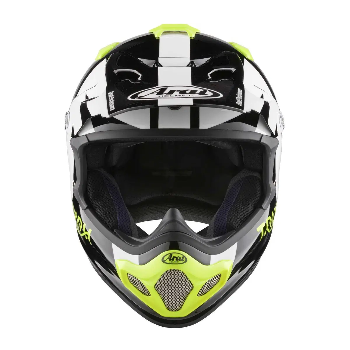 Triumph X Arai: la nuova collezione di caschi con lo stile british (3)