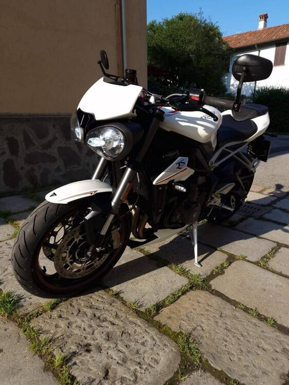 Triumph Street Triple RS (2020 - 22) (4)