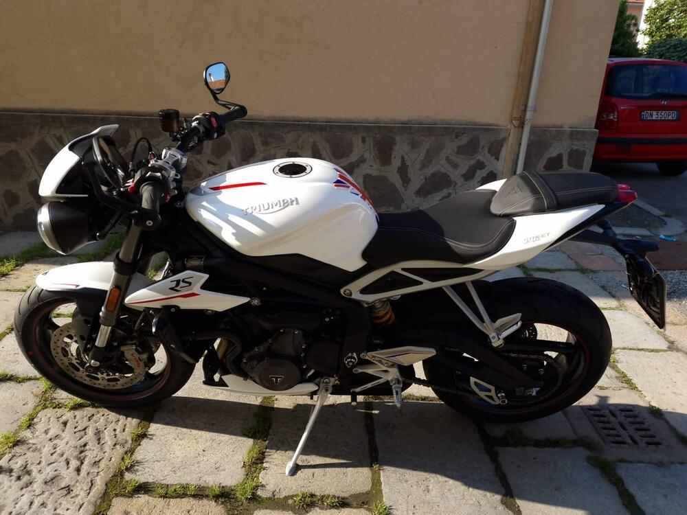 Triumph Street Triple RS (2020 - 22) (5)