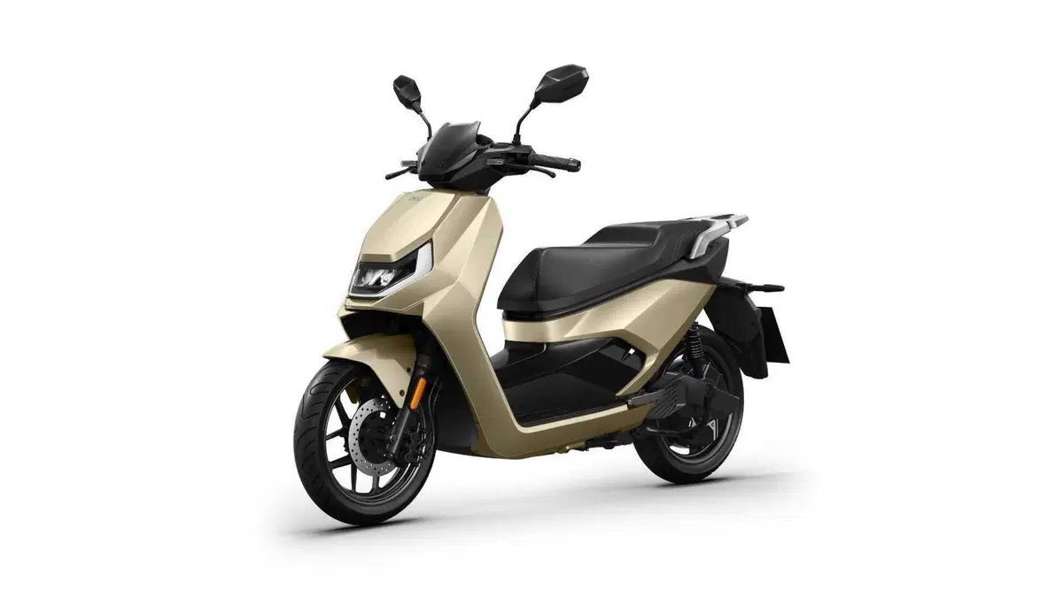 Niu FQi FQi 500 (2025 - 26) (3)